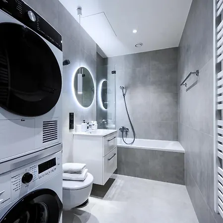 Appartement Towarowa Towers Warschau