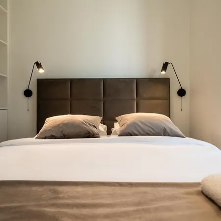 Towarowa Towers アパート *