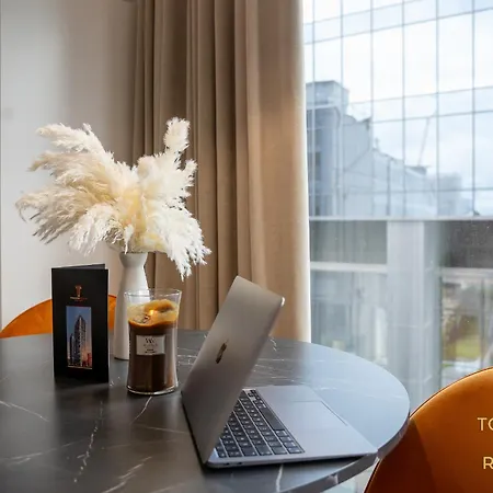 アパート Towarowa Towers