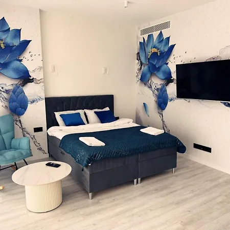 Towarowa Towers Apartment